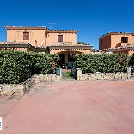 Vakantiehuis Villino Tirreno Bilo 2 *
